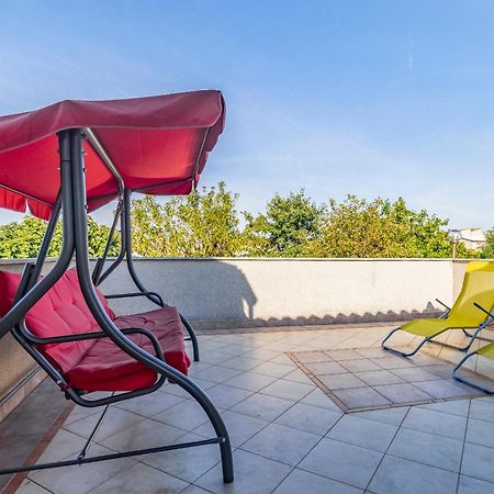 All Seasons Apartment Pula Buitenkant foto