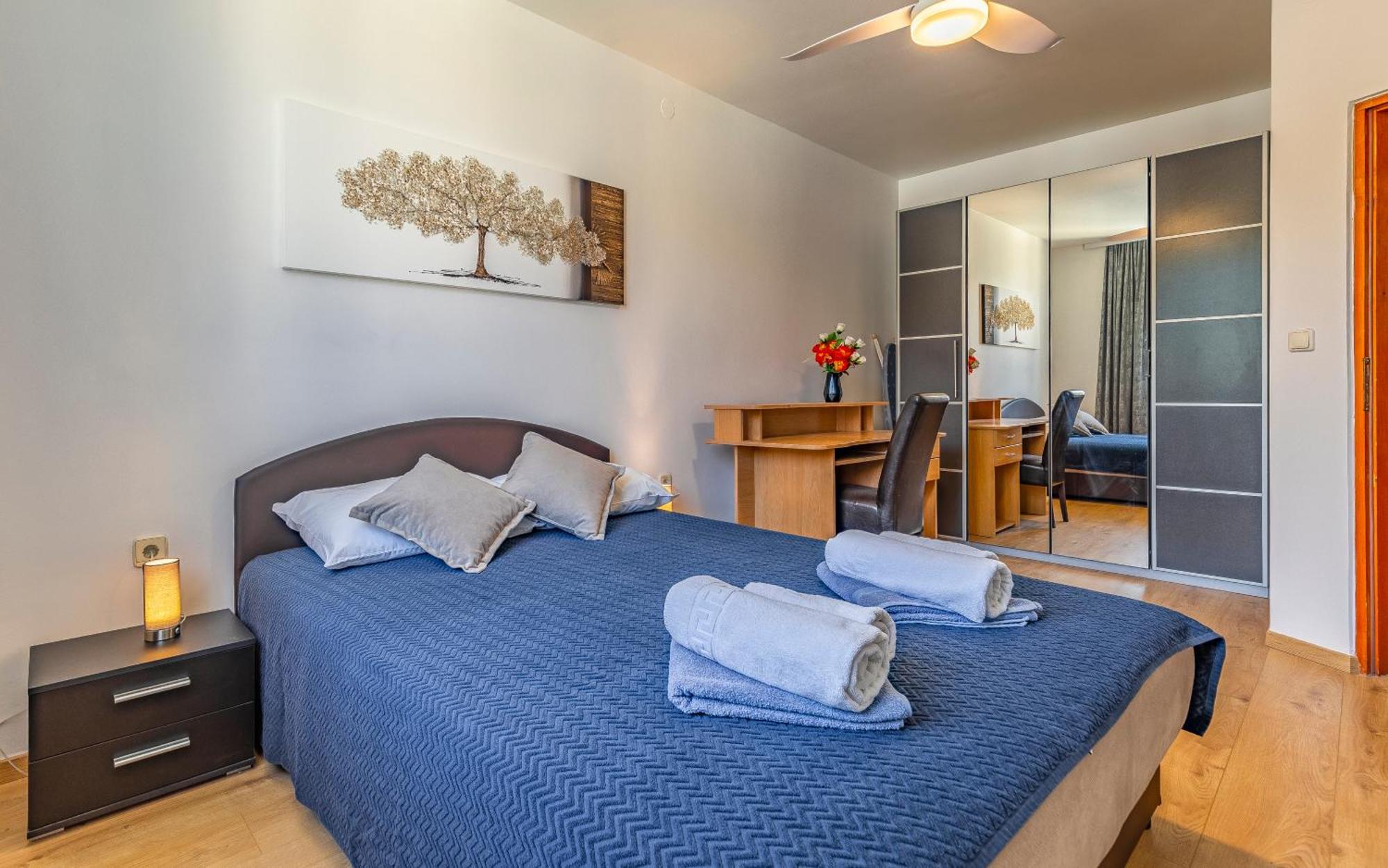 All Seasons Apartment Pula Buitenkant foto