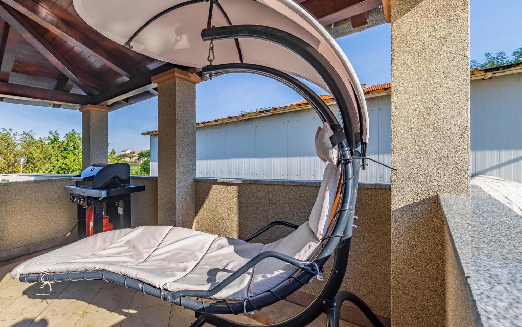 All Seasons Apartment Pula Buitenkant foto